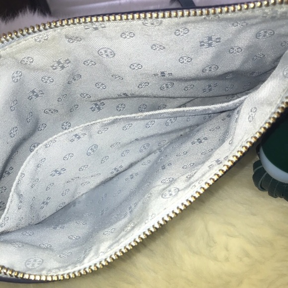 *Host Pick* Tory Burch Crossbody - Picture 6 of 8